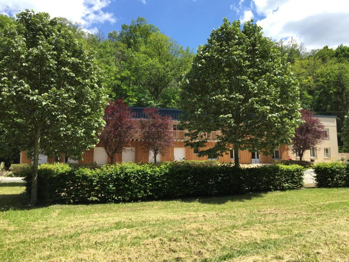 Logis Hotel Les Tilleuls Bruere-Allichamps Luaran gambar