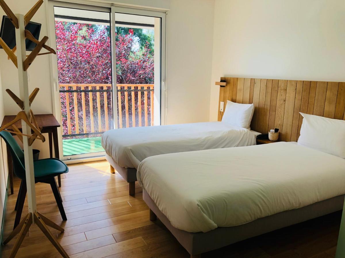 Logis Hotel Les Tilleuls Bruere-Allichamps Luaran gambar